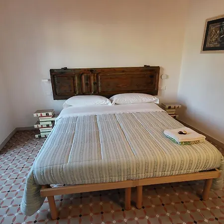 Sobborgospina47 Casa de hóspedes Sarzana