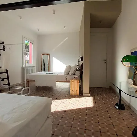 Sobborgospina47 Guest house Sarzana