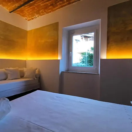 Sobborgospina47 萨尔扎纳