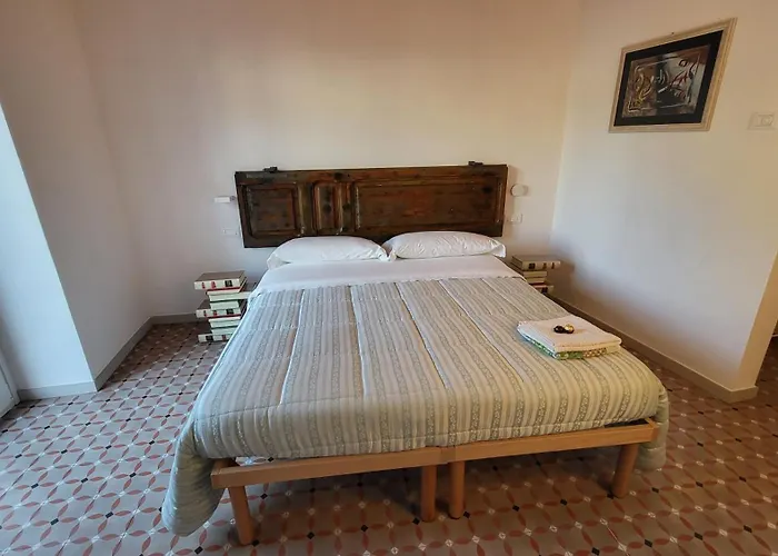 Sobborgospina47 Pensión Sarzana